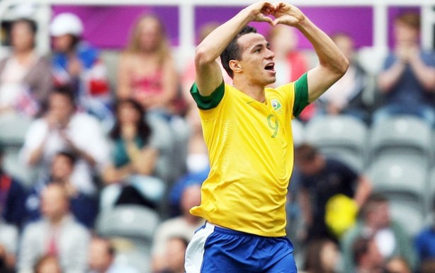 Brasil vençe no sufoco Honduras, e se classifica para a semifinal
